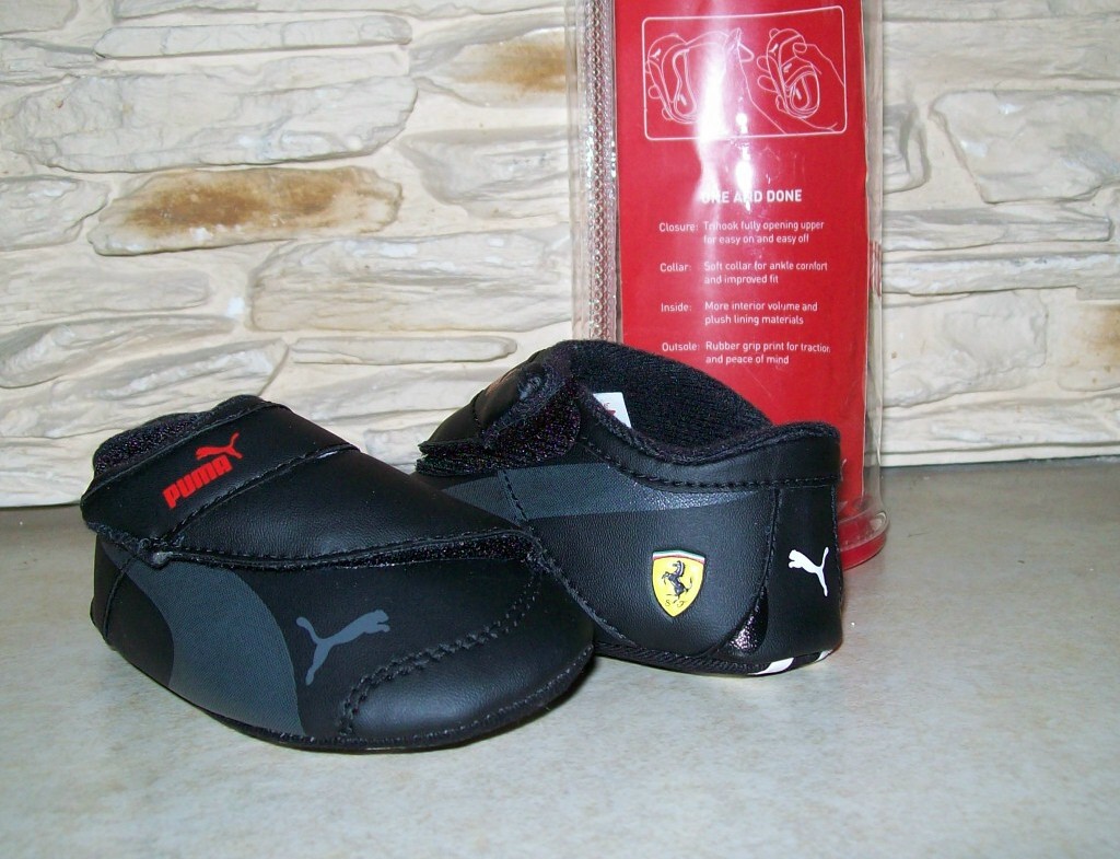 NOWE BUCIKI PUMA FUTURE CAT M1 SF CRIB 18 FERRARI Kolor czarny