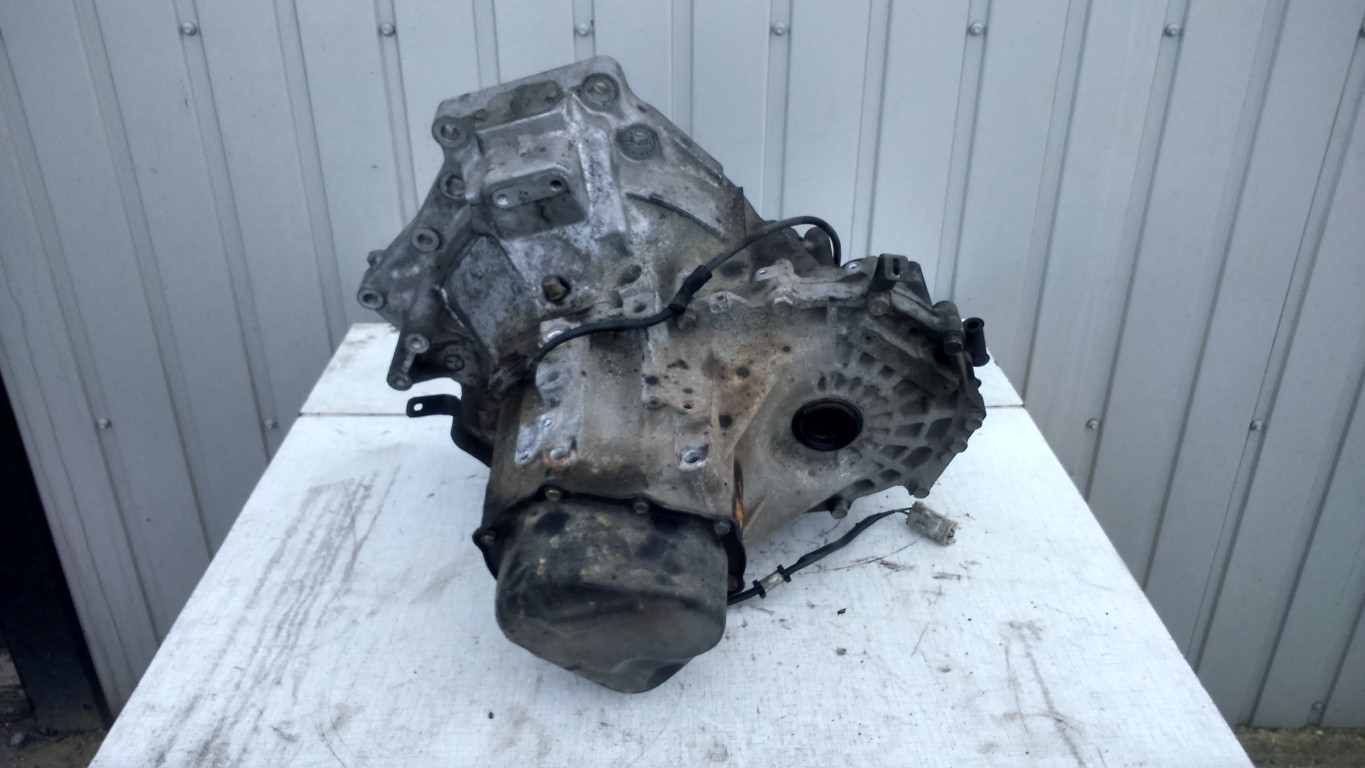 MAZDA 323 BJ 626 PREMACY 2.0 DITD SKRZYNIA BIEGÓW