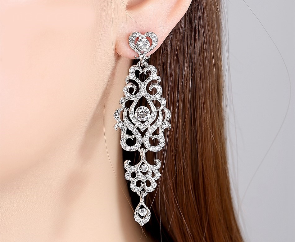 KOLCZYKI SREBRNE Z CYRKONIAMI, EFEKTOWNE, PIĘKNE Marka Inna marka