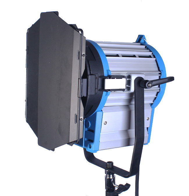 LAMPA HALOGENOWA 1000W ŚWIATŁO STAŁE FRESNEL Marka F&V