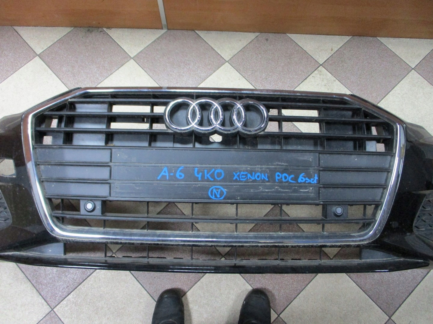 Zderzak przedni AUDI A6 4K0 C8 XENON 6XPDC Strona zabudowy przód