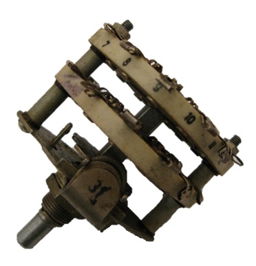 Przełącznik obrotowy 2P8N