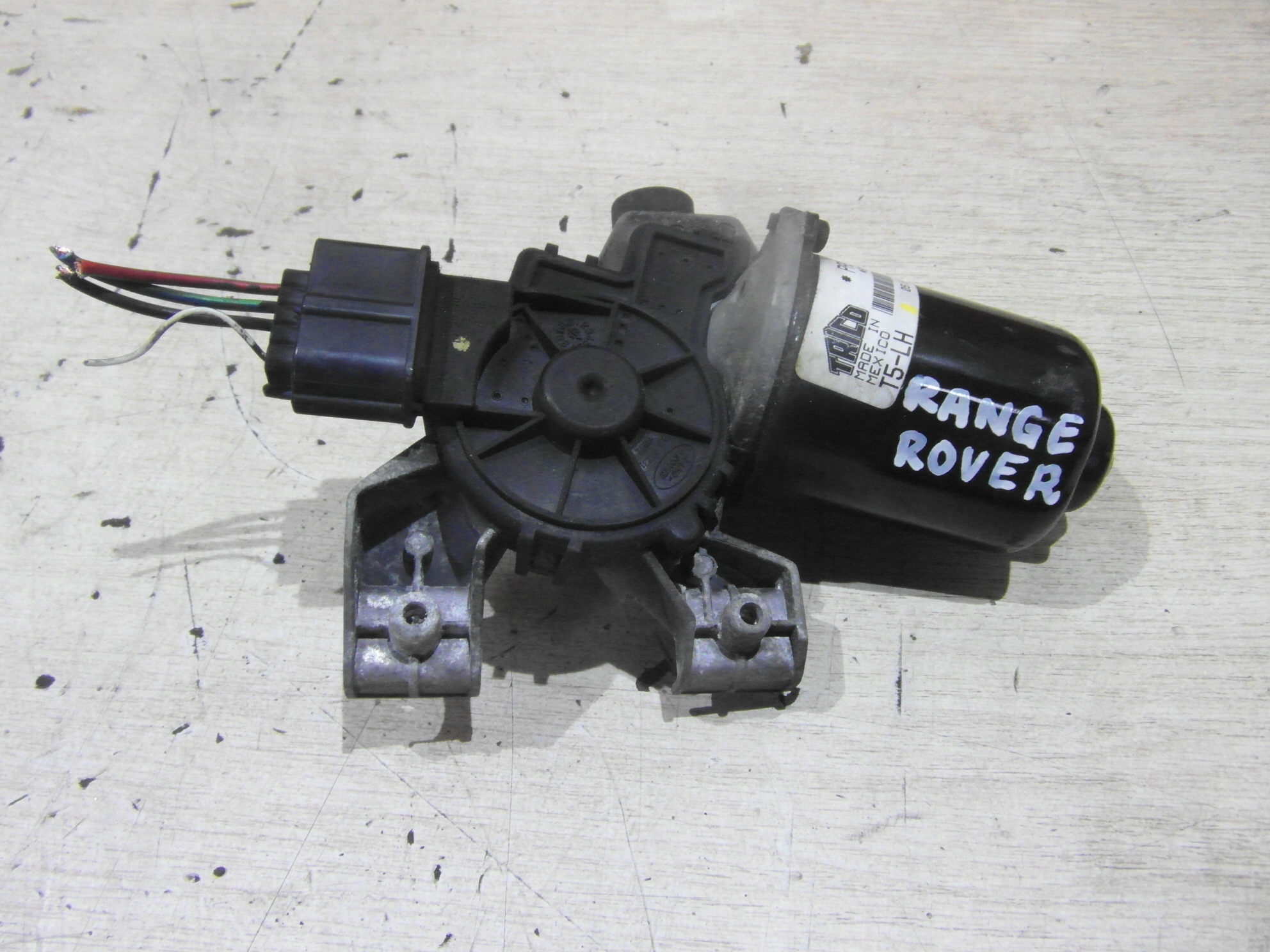 Дворники range rover sport. Стеклоочистителя Рендж Ровер. Range Rover Sport стеклоочиститель. Задний стеклоочиститель range Rover. Ремкомплект дворника range Rover.