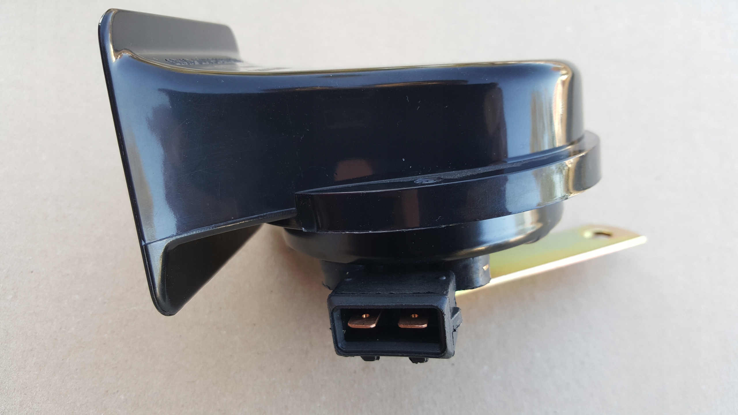 KLAKSON SYGNAŁ DŹWIĘKOWY Uniwersalny Rożne modele Tuba DO VW SEAT AUDI Numer katalogowy części 3B0951221