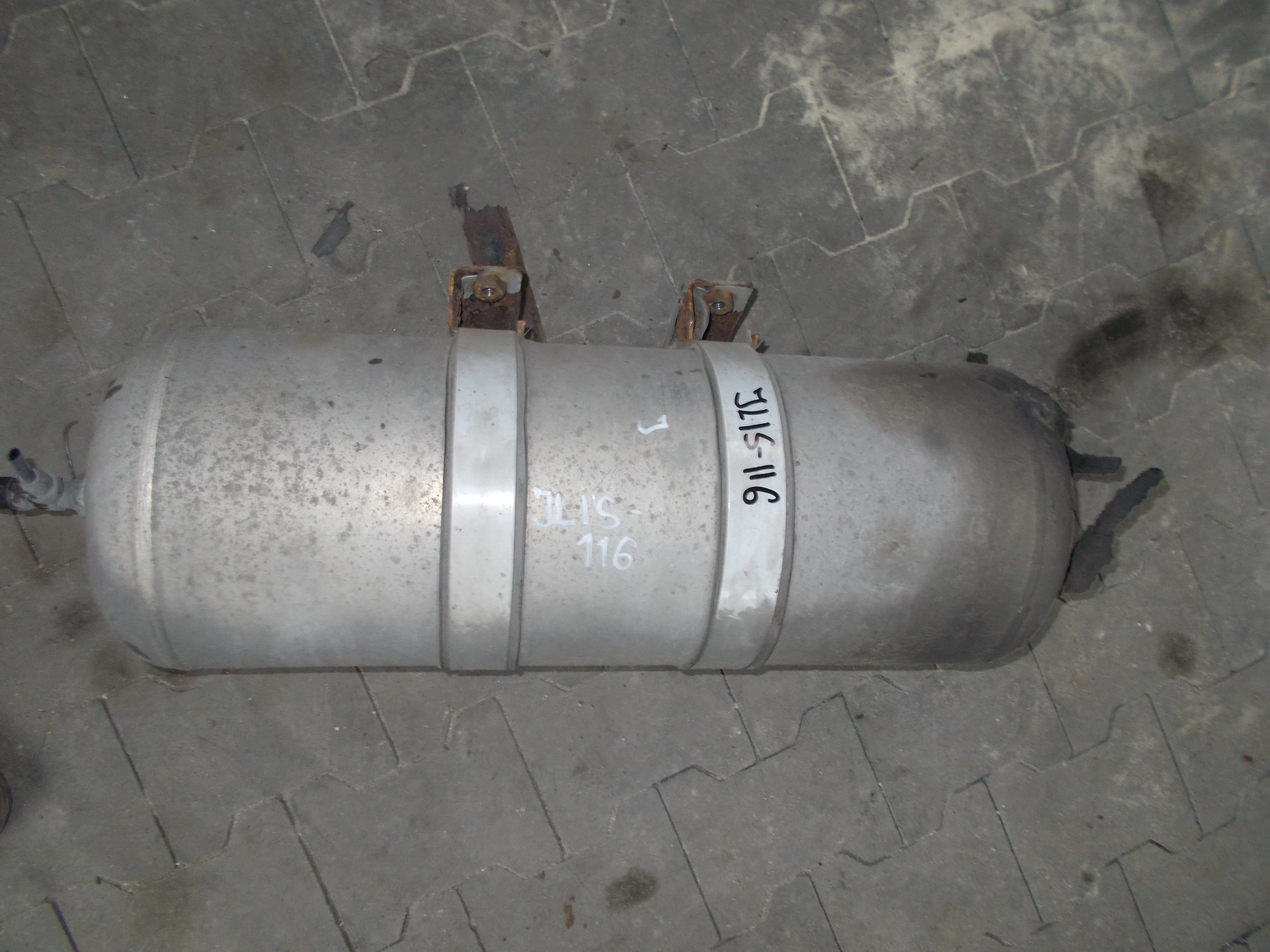 БАК ВОЗДУШНЫЙ ЦИЛИНДР IVECO STRALIS 430