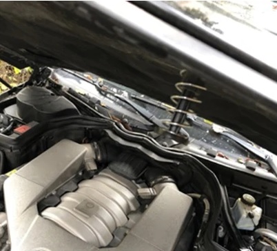 ODBOJNIK MASKI SPRĘŻYNA MERCEDES W204 A2048800227 Numer katalogowy części 204880022700