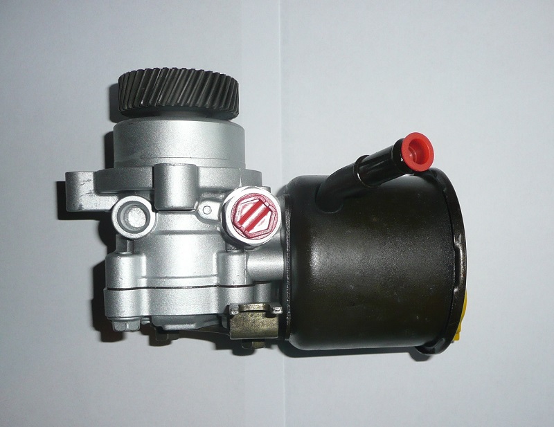 насос гур mazda 323 626 PREMACY 2.0TD CB
