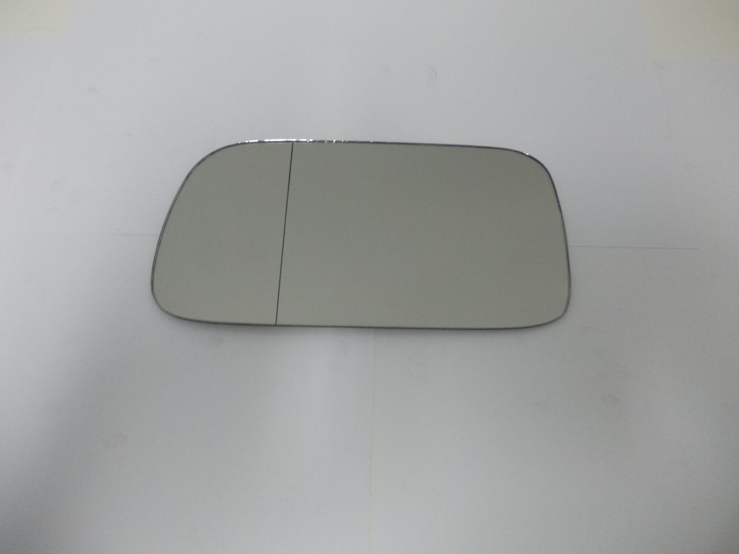 WKŁAD LUSTERKA NISSAN ALMERA 96-01 LEWY NOWY*