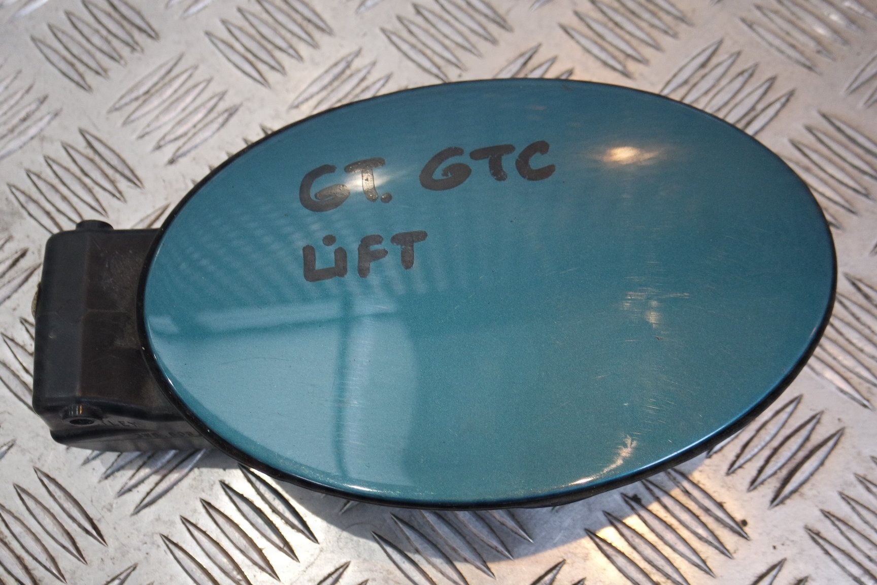 ЛЮЧОК ВЛИВУ ПАЛИВА БЕНТЛІ GT GTC РЕСТАЙЛІНГw8809857i