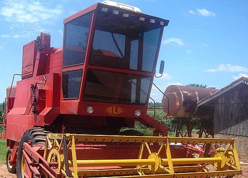 KLIMATYZACJA TRAKTOR KOMBAJN MASZYNA BUDOWLANA 12V Catalog number of the original RESFRIAR12v00001