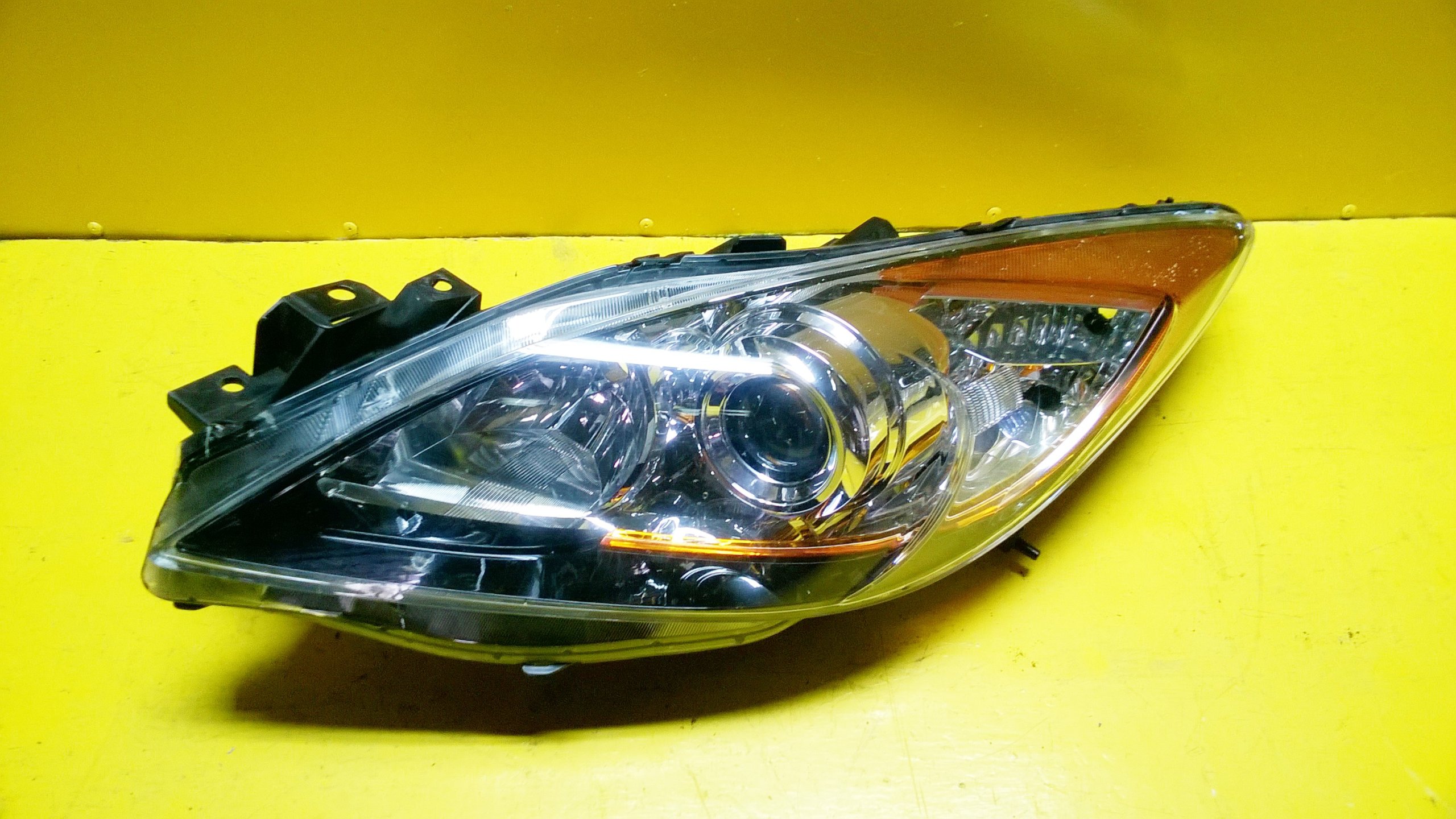 MAZDA 3 MAZDA3 HB 2008 2013 REFLEKTOR LAMPA LEWA