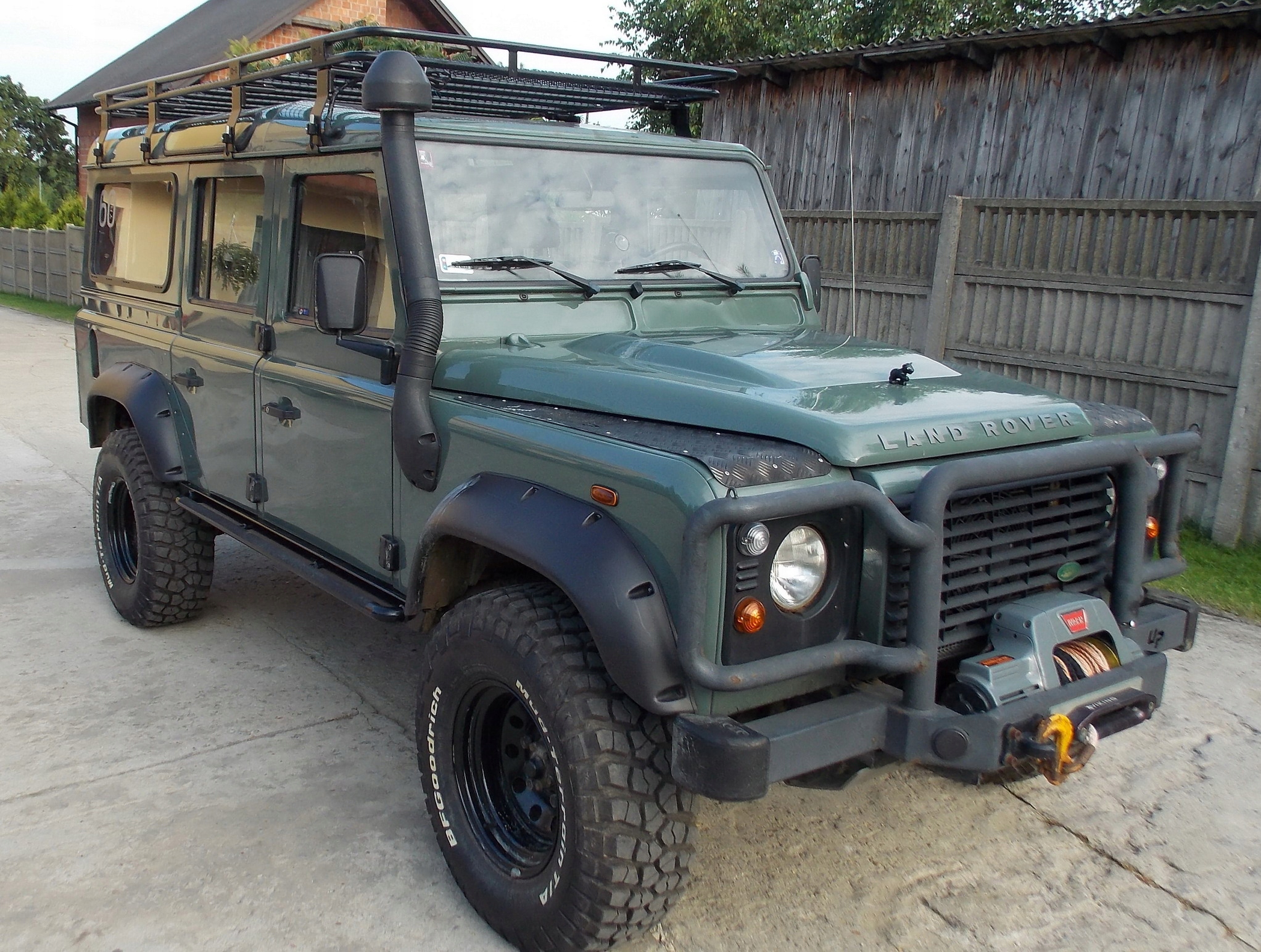 багажник на крышу land rover защитник 110 с сеткой купить по цене 95841  руб. Z2127617 - iZAP24