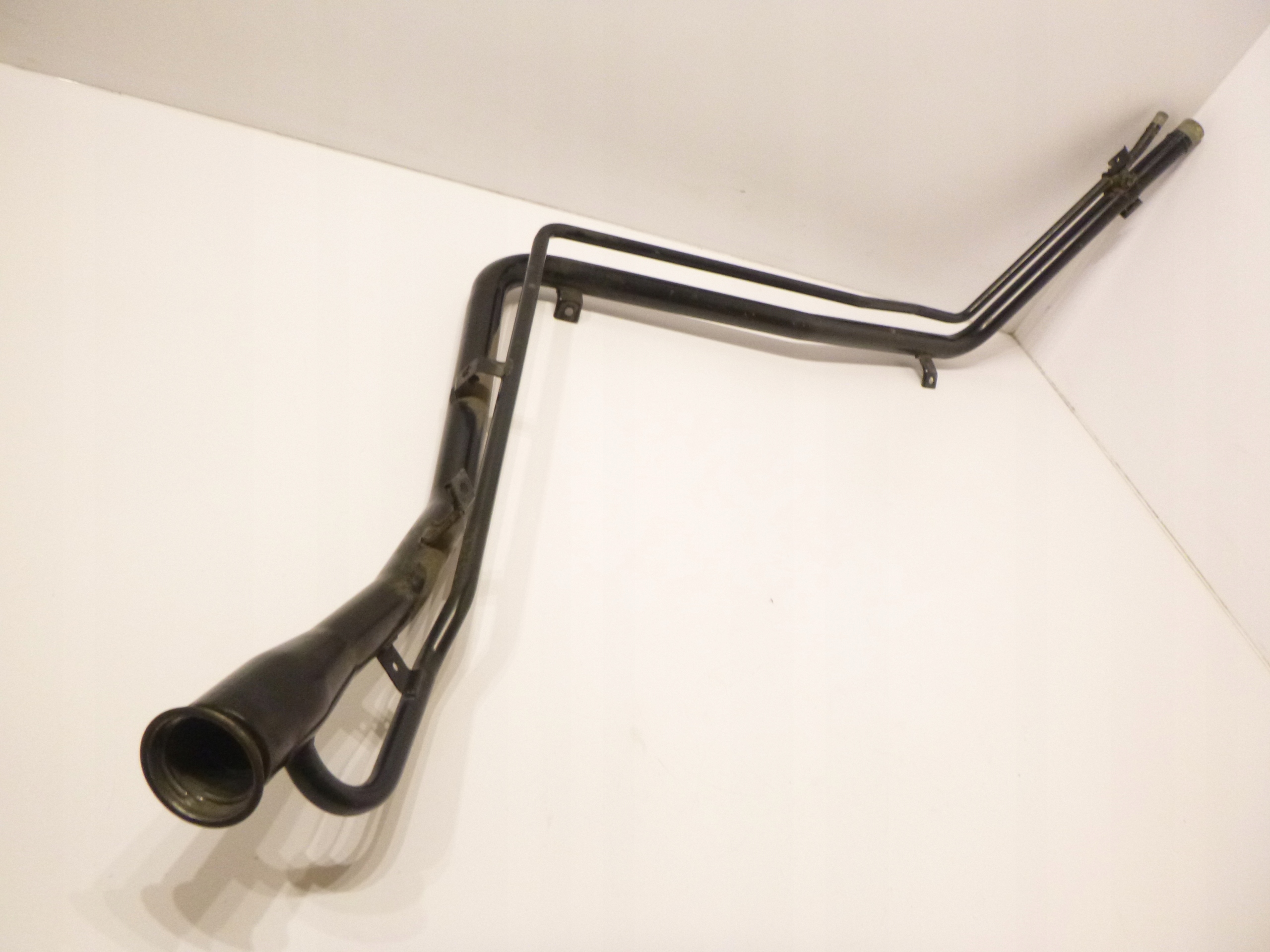 WLEW PALIWA RURA WLEWU PALIWA HONDA CIVIC VIII UFO 2006- Producent części Honda OE