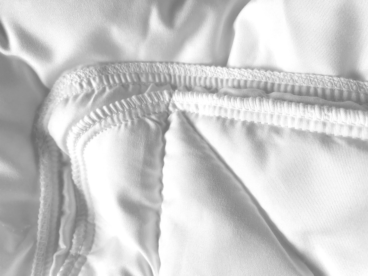 Letnia ANTYALERGICZNA kołdra 160x200 AMW LEKKA Długość 200 cm