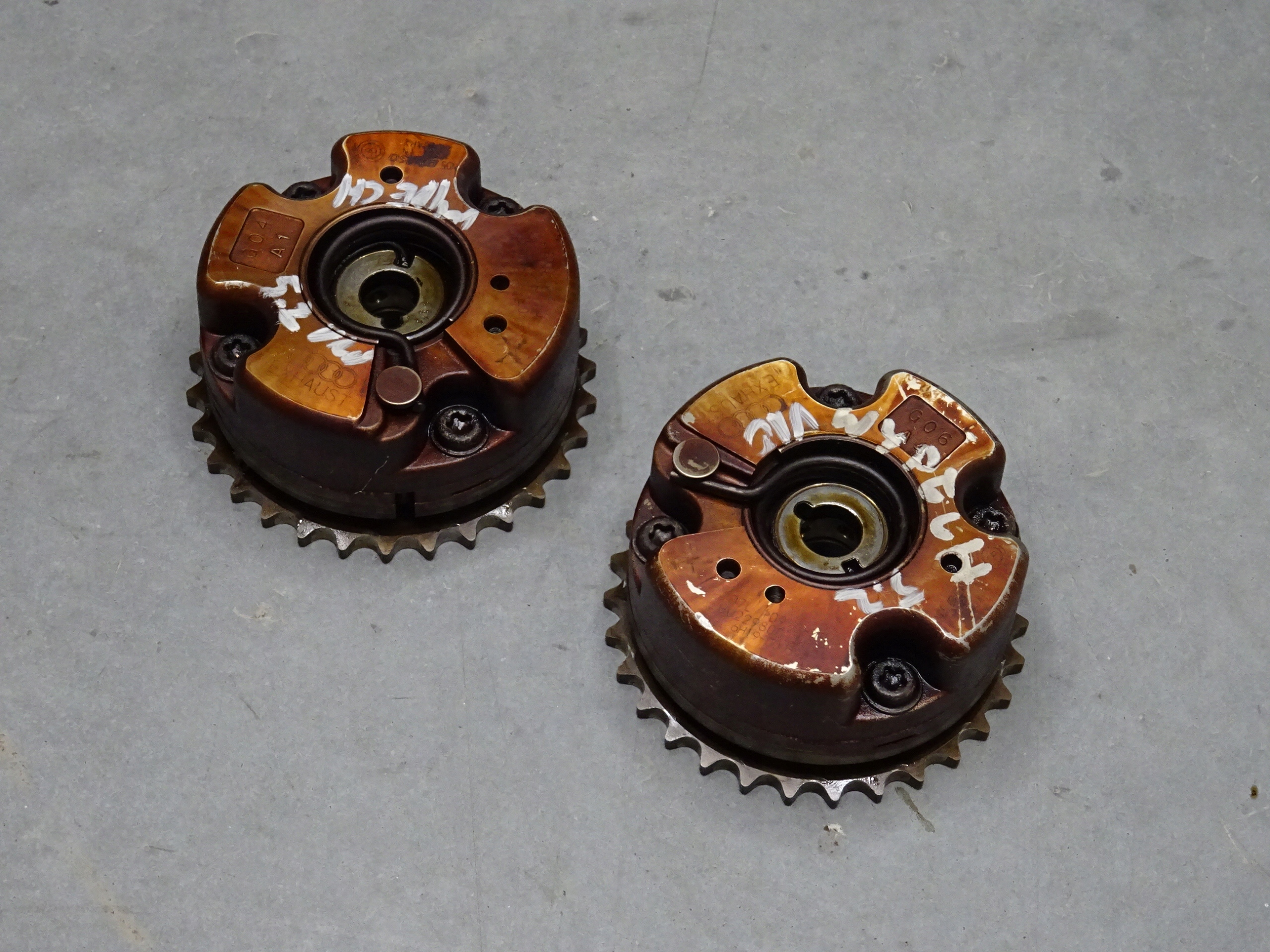 WARIATOR 07L109084B AUDI A8 S8 D3 5 2 FSI
