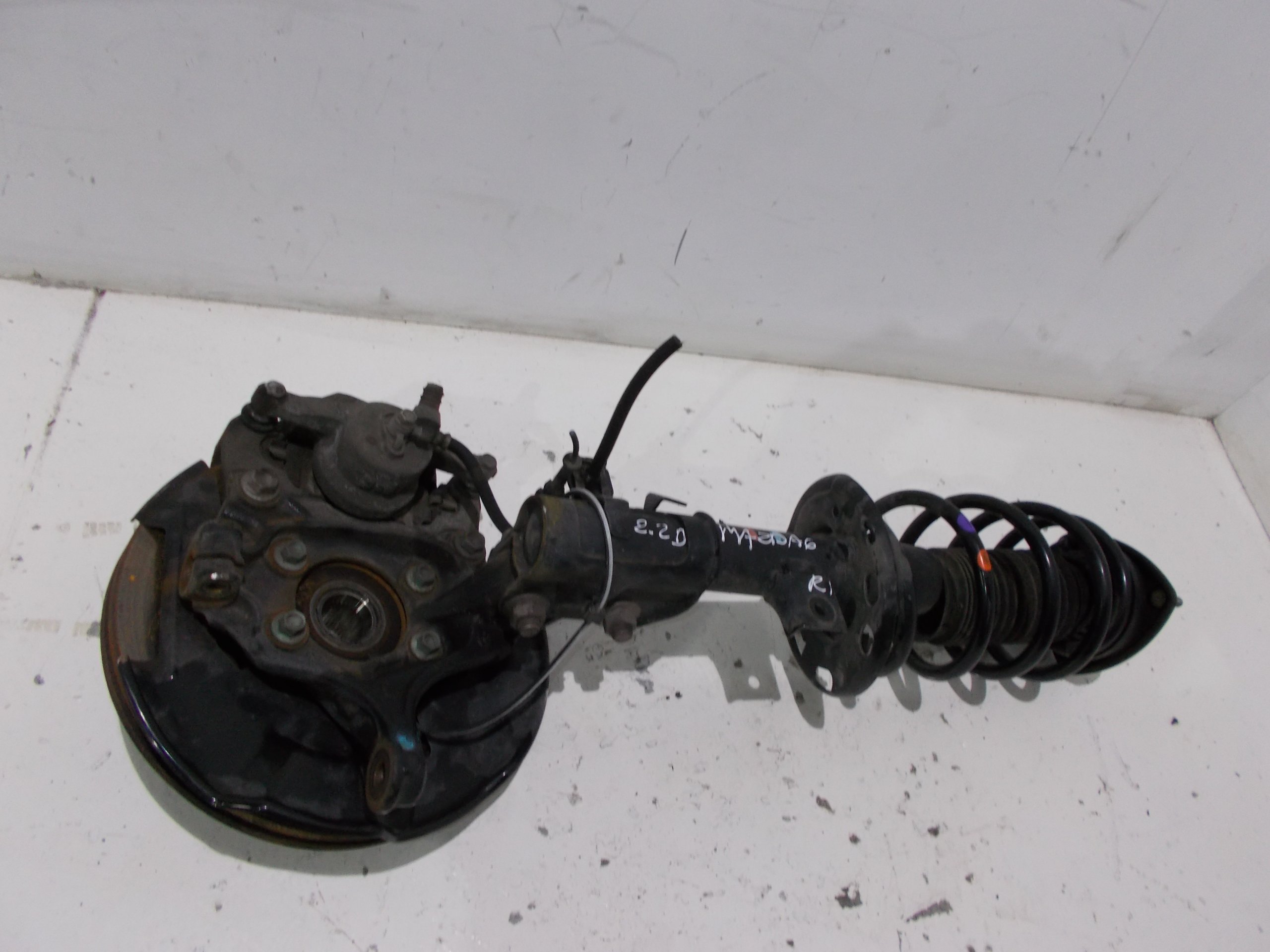 mazda 6 GJ 2.2d поворотный кулак 16