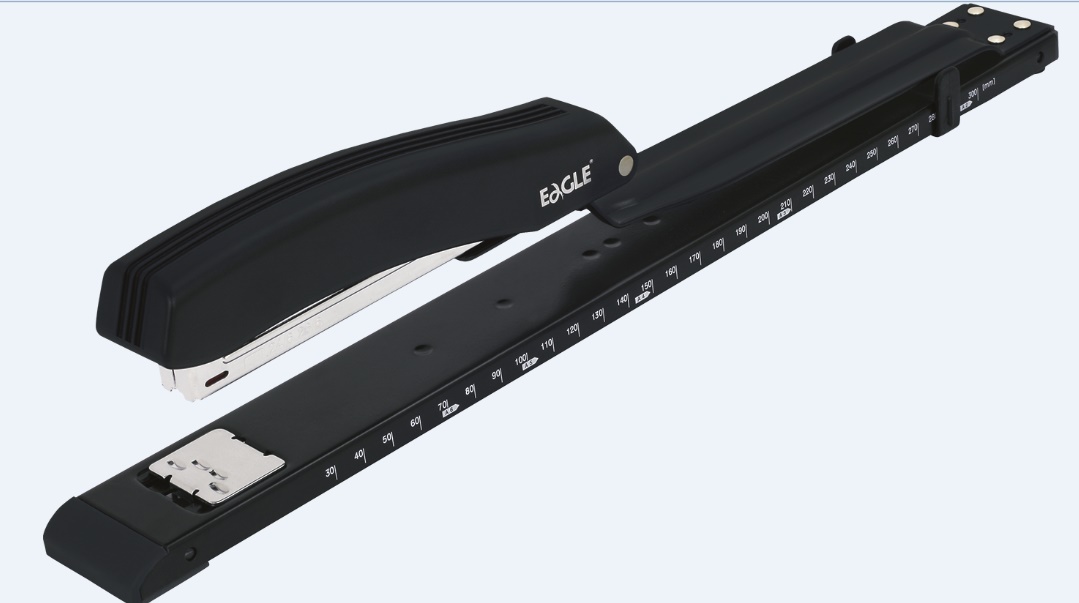 

Zszywacz Eagle 950 L czarny dlugoramienny 110-1265