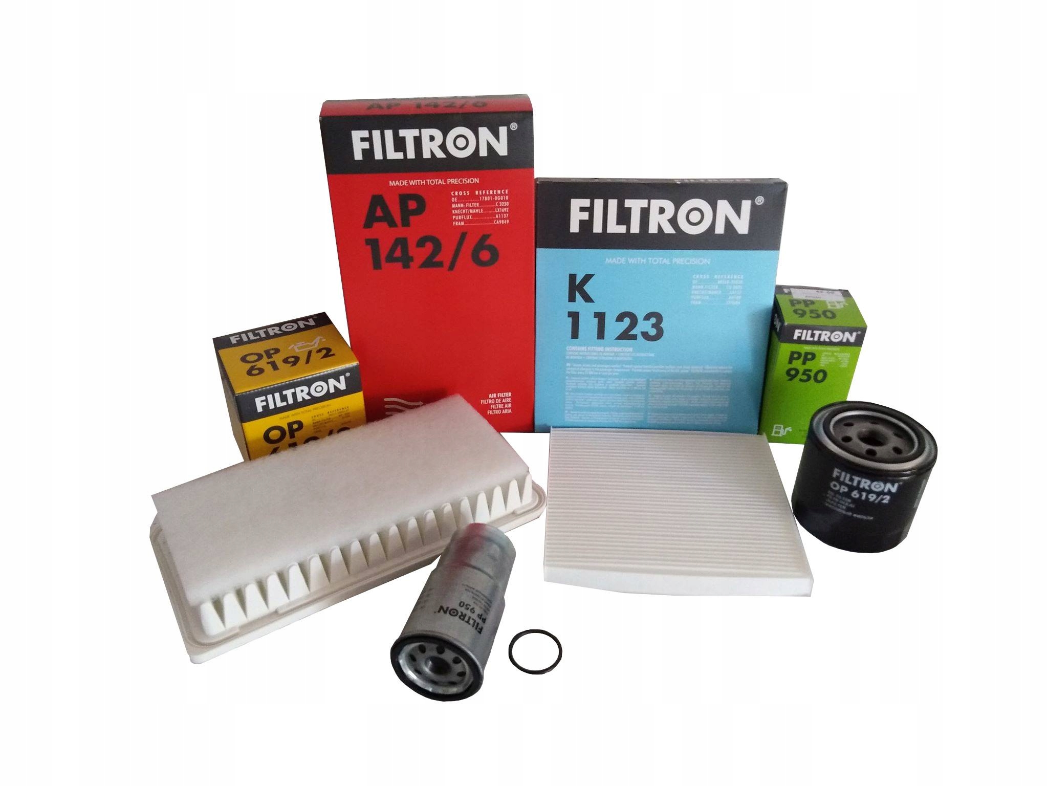 ФІЛЬТРОН ФІЛЬТР МАСЛА + 3 інше продуктів