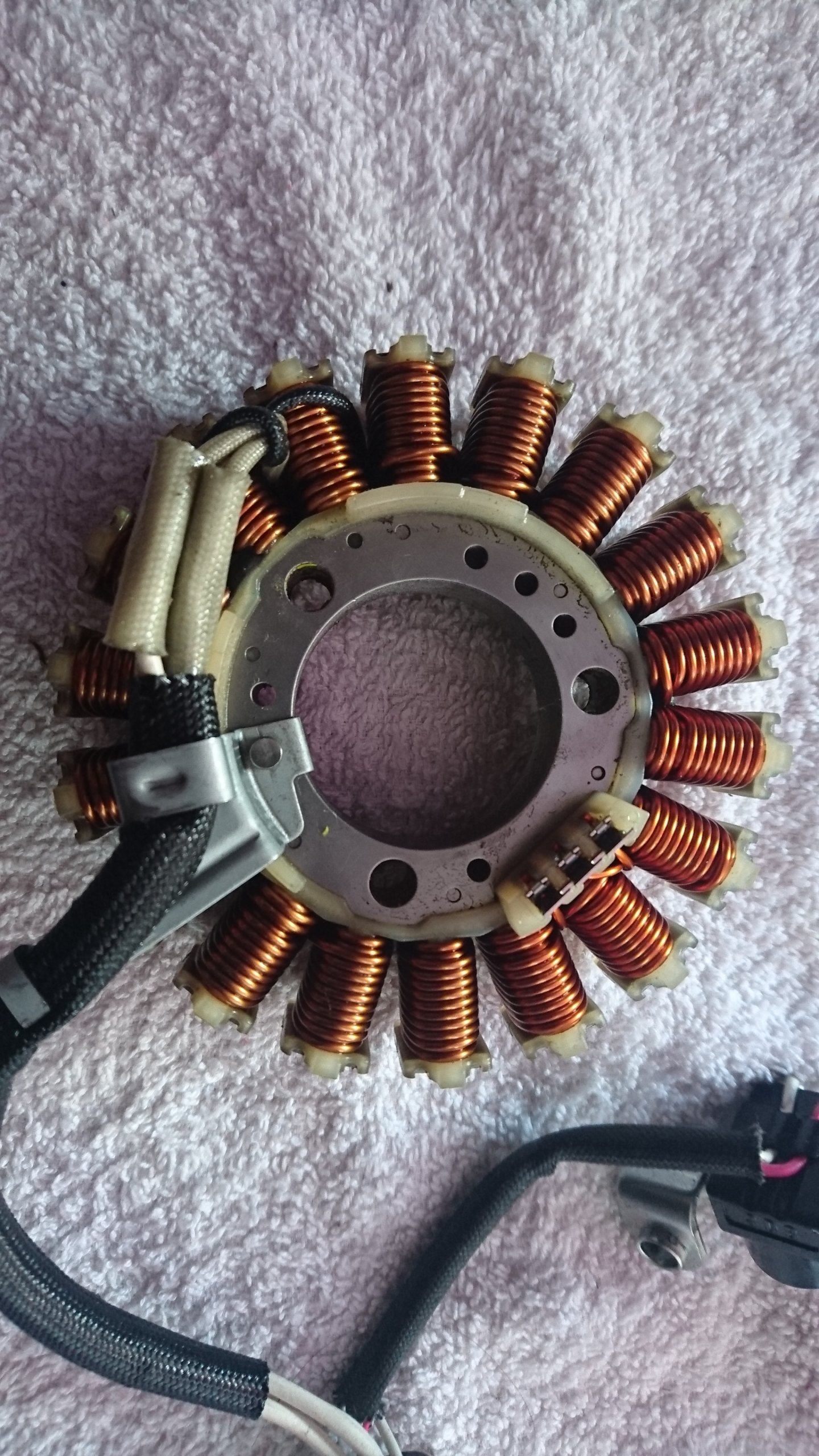 YAMAHA WR250R 250R 08-15 uzwojenie alternat.pradni