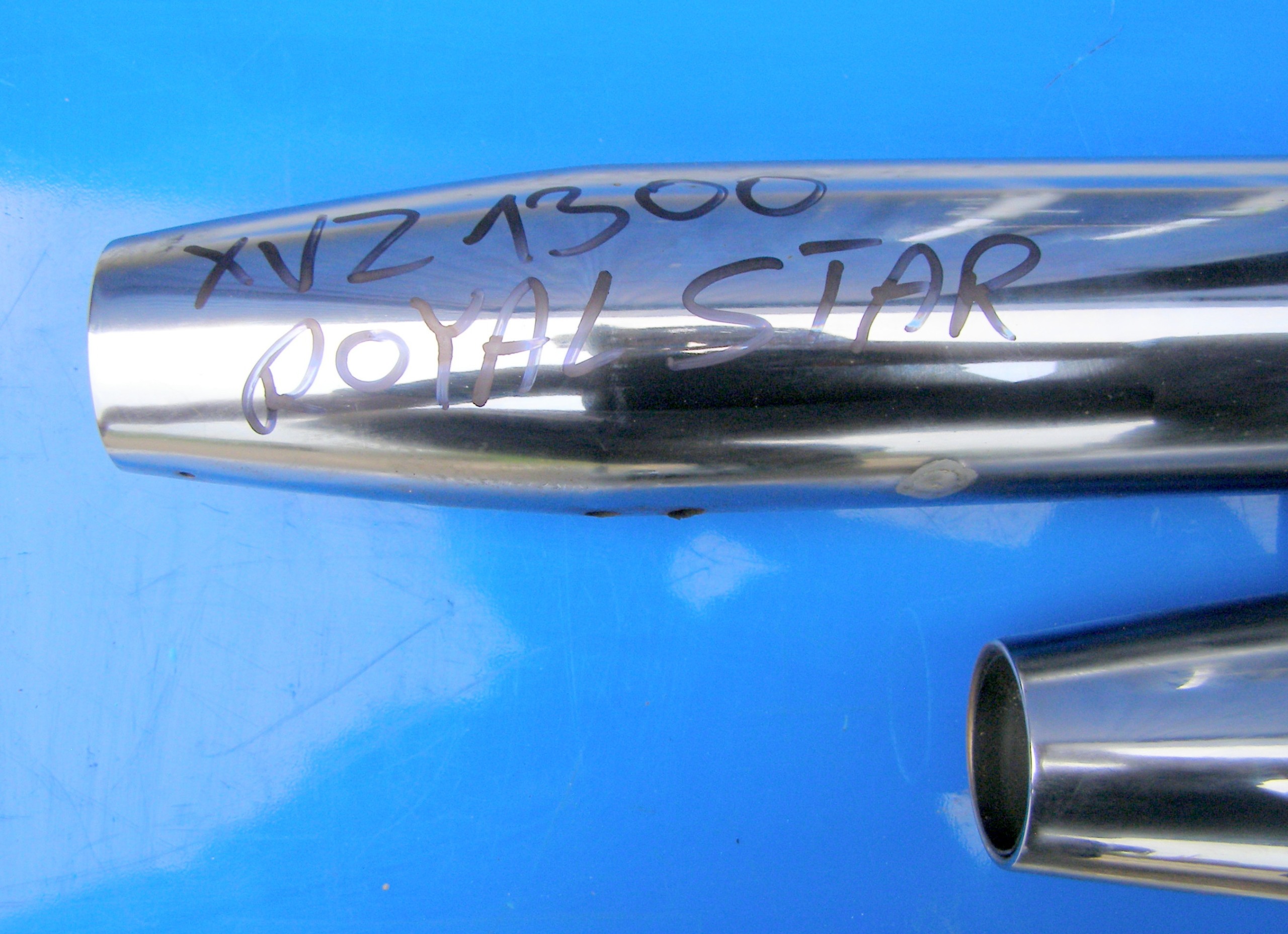 Yamaha RoyalStar 1300 XVZ 1300 Tłumiki komplet Producent Yamaha OE