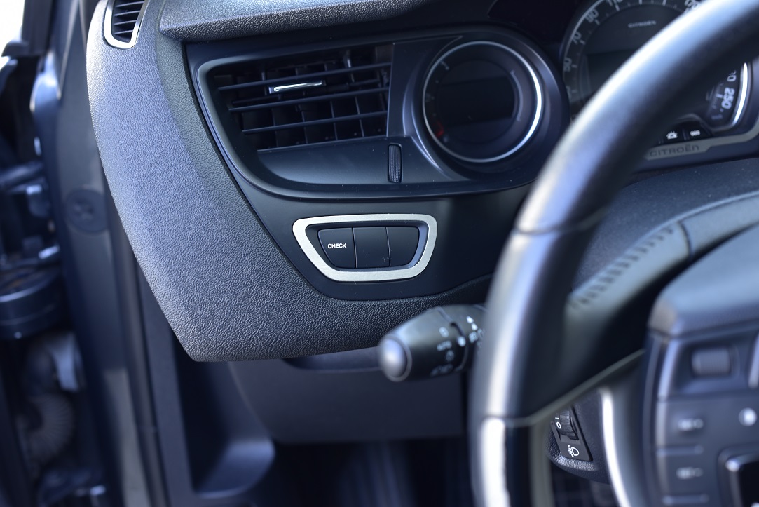 у CITROEN C5 III ексклюзивний ТУРЕР CROSSTOURER SEL Kolor srebrny