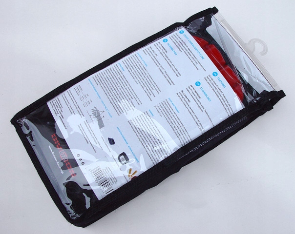 DIVISION-B2 RĘKAWICE MMA S/M R/B DIV-MMA01 Model DIV-MMA01