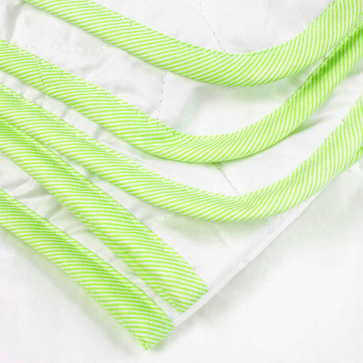 Antyalergiczna ultralekka kołdra BAMBUSOWA 100x160 Długość 160 cm