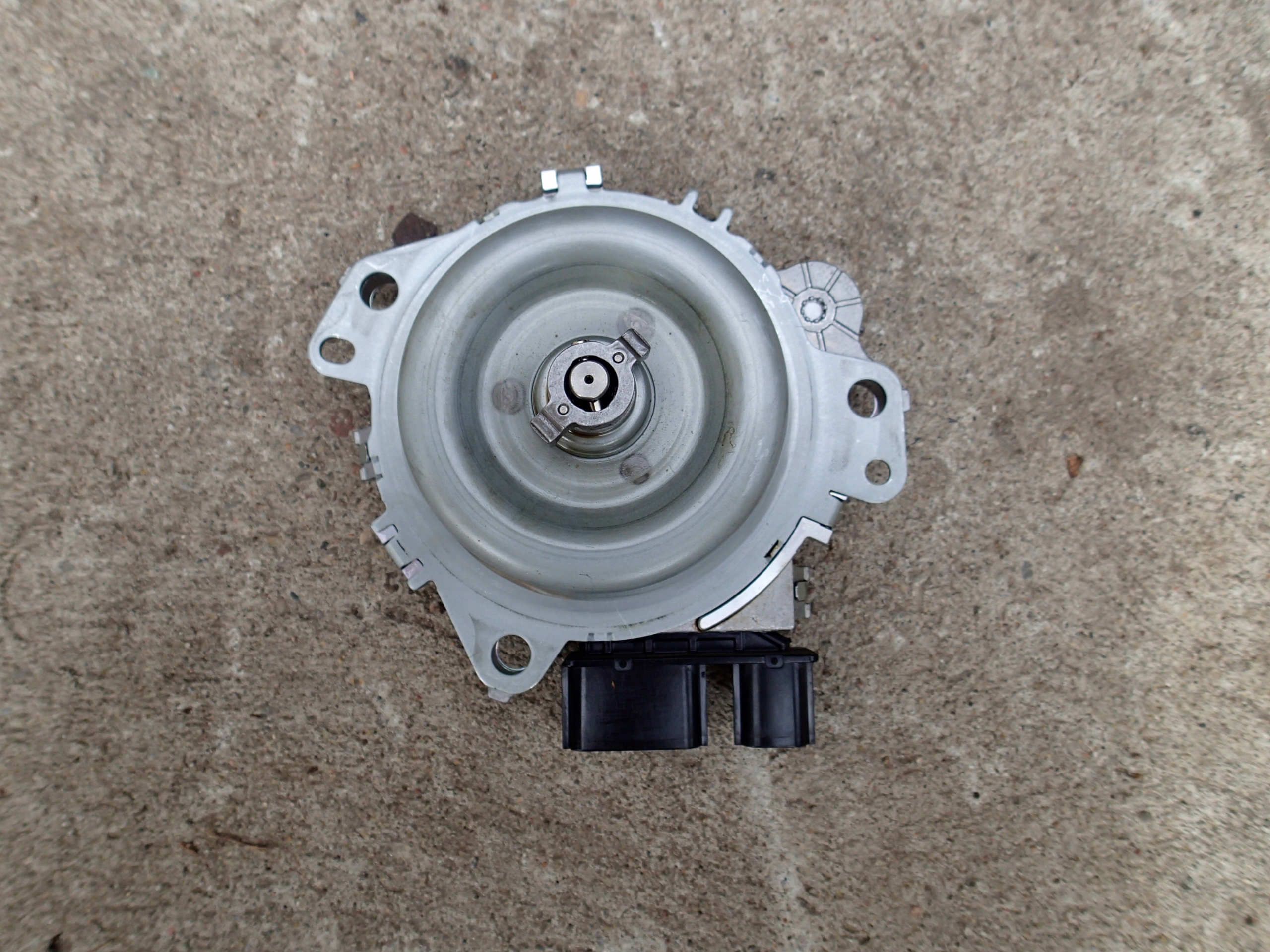 ДАТЧИК ФАЗ ГАЗОРОЗПОДІЛУ MAZDA CX3 2.0 B PE01