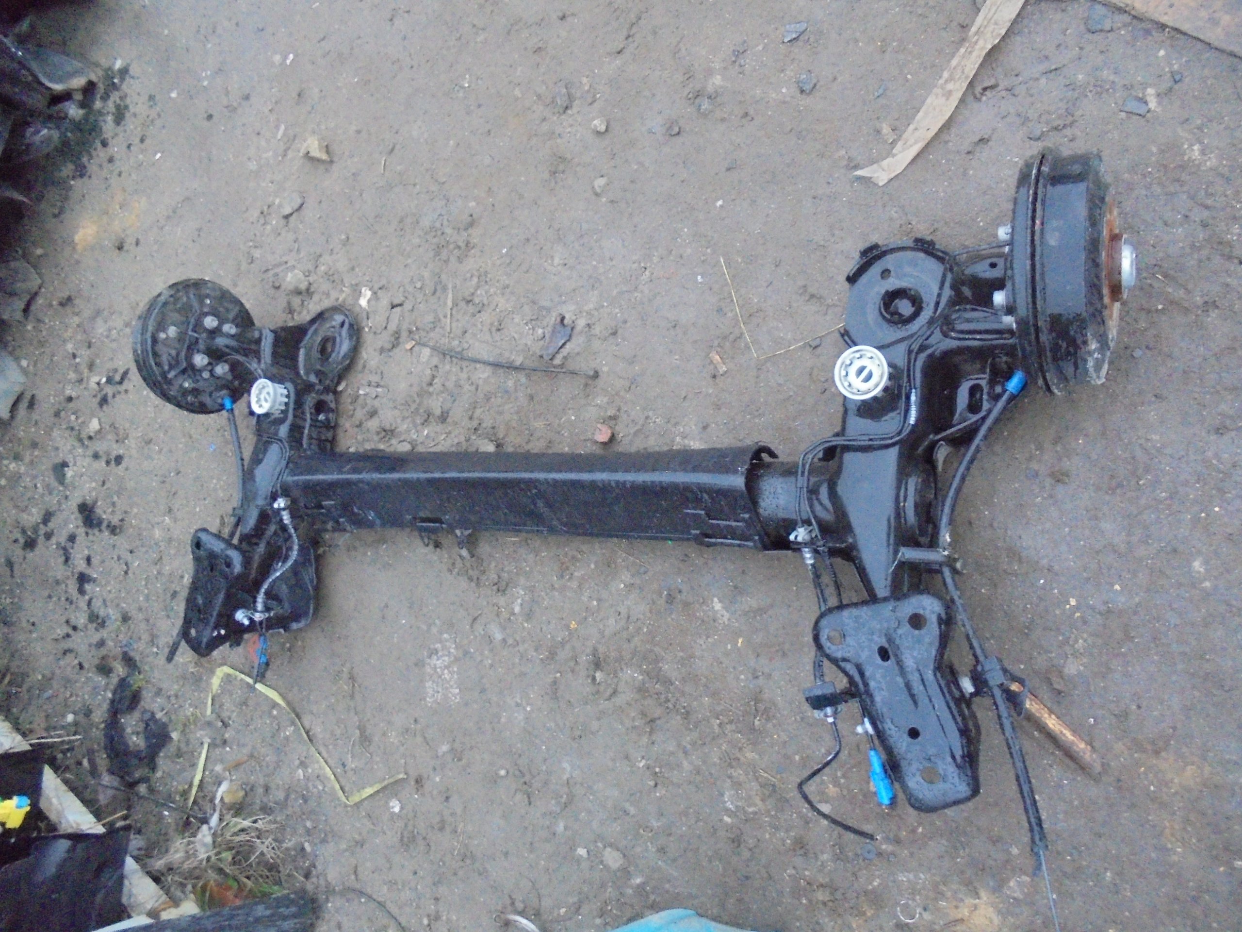 BELKA ZAWIESZENIOWA OŚ CITROEN C3 III 2017 ROK