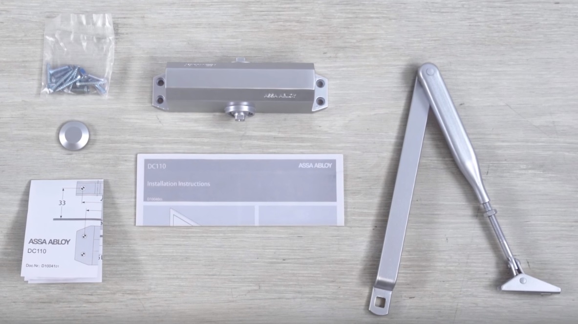 SAMOZAMYKACZ DO DRZWI ZAMYKACZ DC110 SREBRNY ODPORNY NA NISKIE TEMPERATURY Typ drzwi jednoskrzydłowe