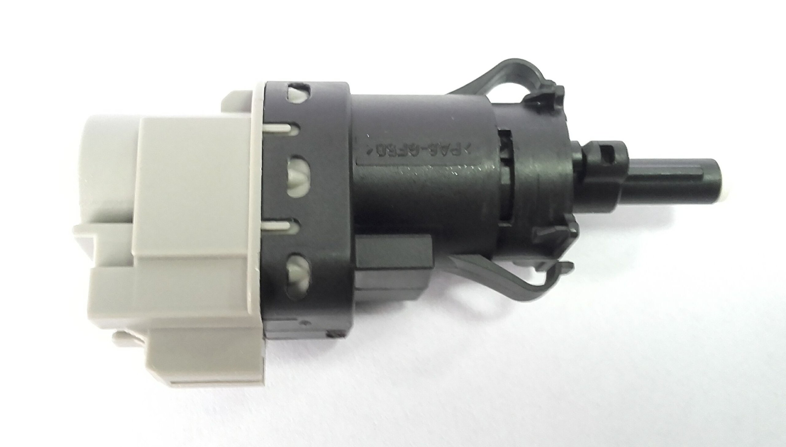 Czujnik stop włącznik Land Rover Defender Freelander 2 Range Rover Evoque Producent części Land Rover OE