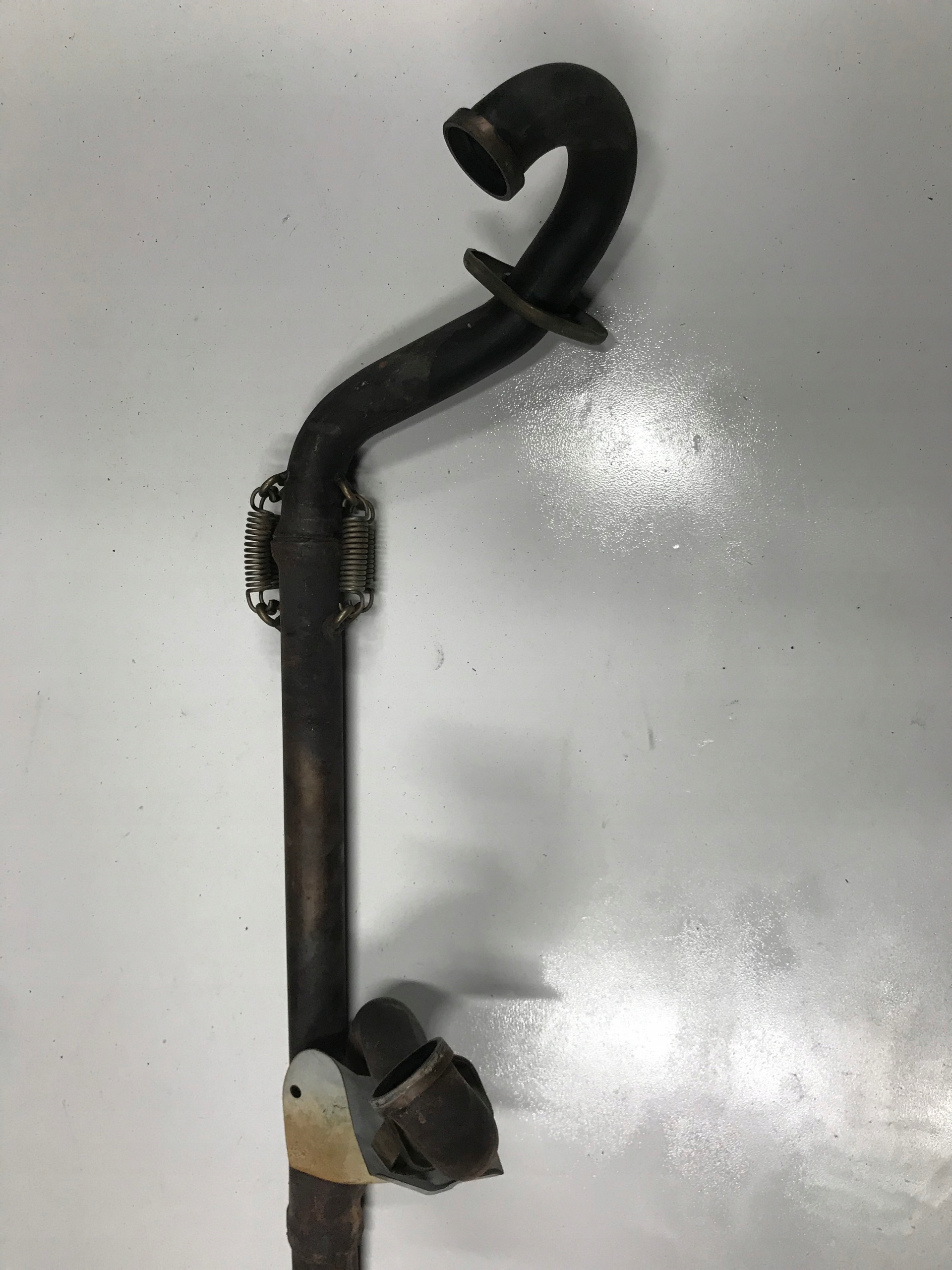 1 - ВЫПУСКНОЕ КОЛЕНО CAN AM OUTLANDER 850 1000