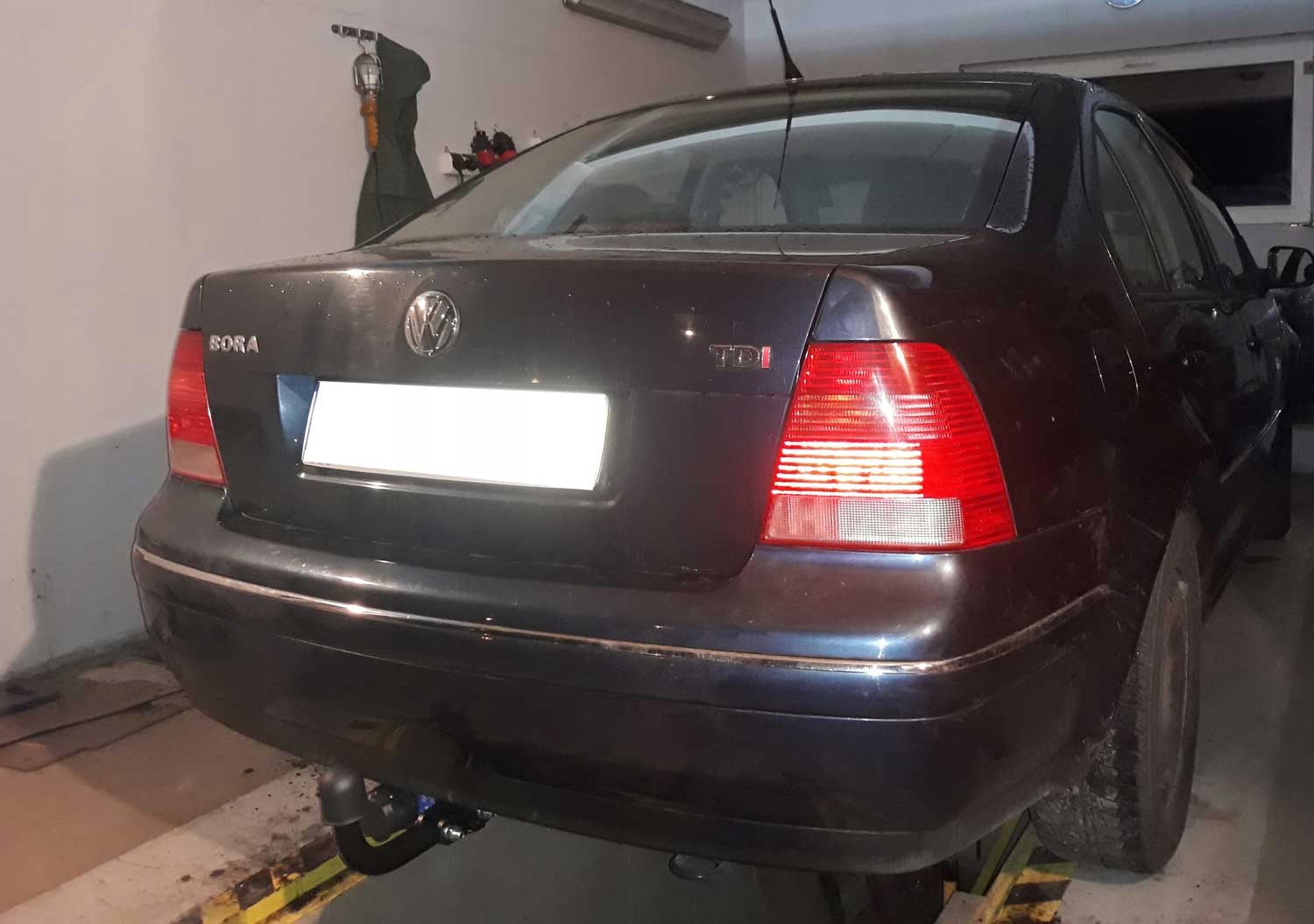 HAK HOLOWNICZY SEAT LEON I VW GOLF 4 hb AUDI A3 8L BORA SEDAN Rodzaj kuli Odkręcana