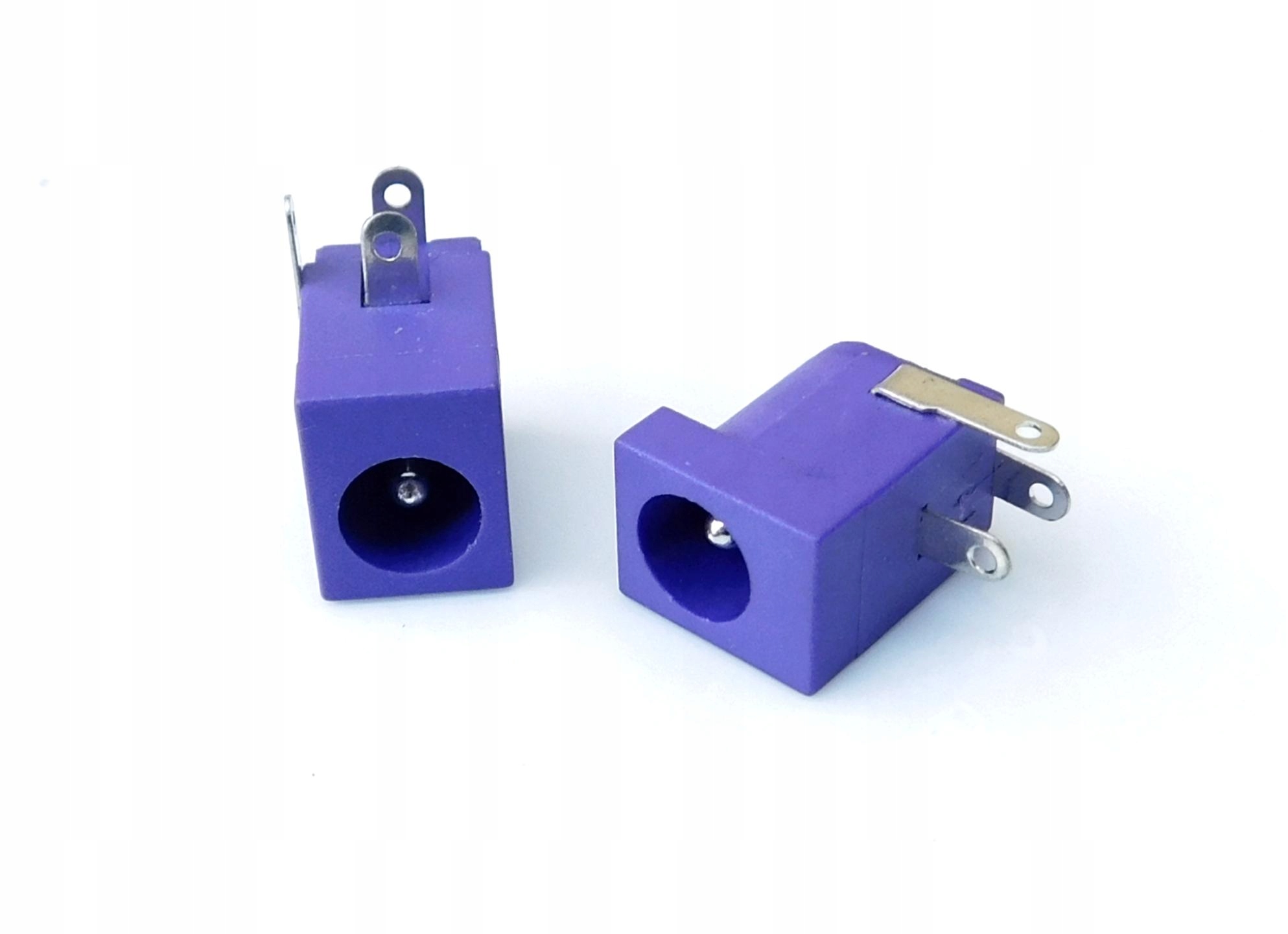 

Gniazdo zasilania DC 5.5X2.1mm Fioletowe 5szt.