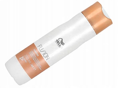 

Szampon regenerujący z jedwabiem Wella Fusion 250