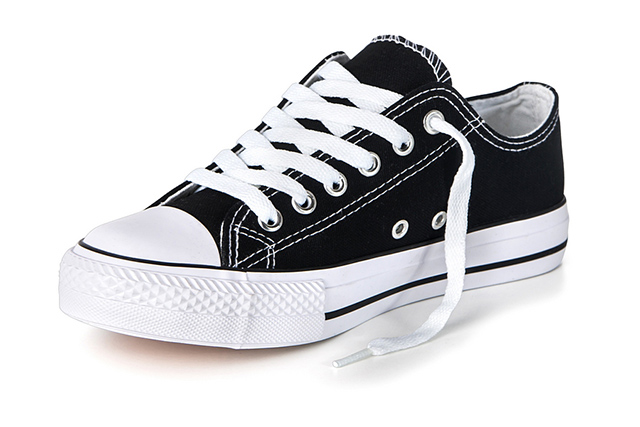 Buty sportowe TRAMPKI Tenisówki Czarne r43 Kod producenta 102st czarne