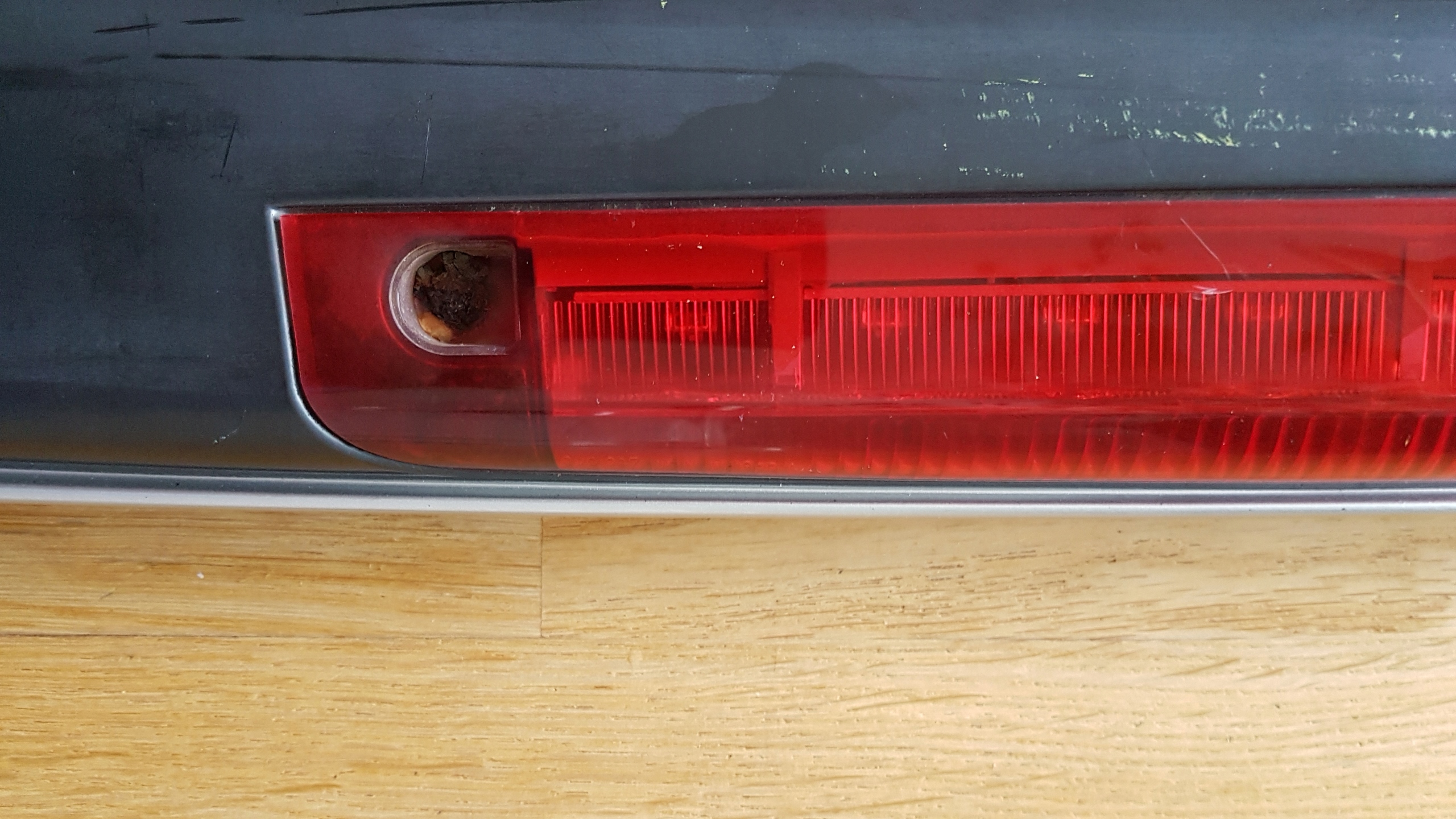 LOTKA SPOJLER VOLVO V70II 2001 ROK ORGINALNA - 7641148180 - oficjalne