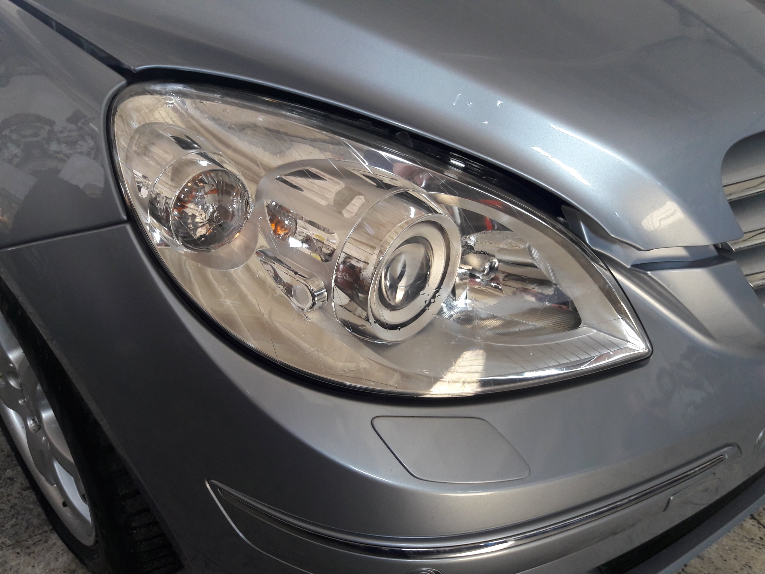 MERCEDES B KLASA W 245 W245 LAMPA PRAWA XENON - 7604160106 - Oficjalne ...