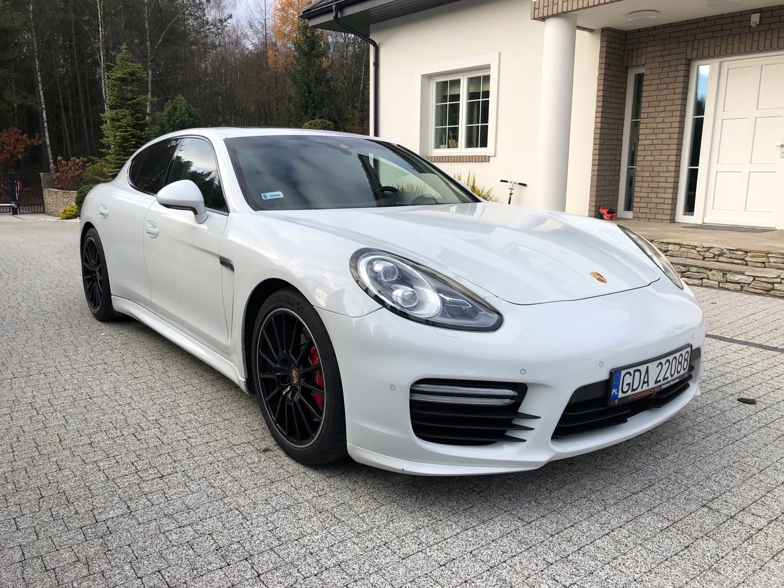 Porsche panamera gts 2015