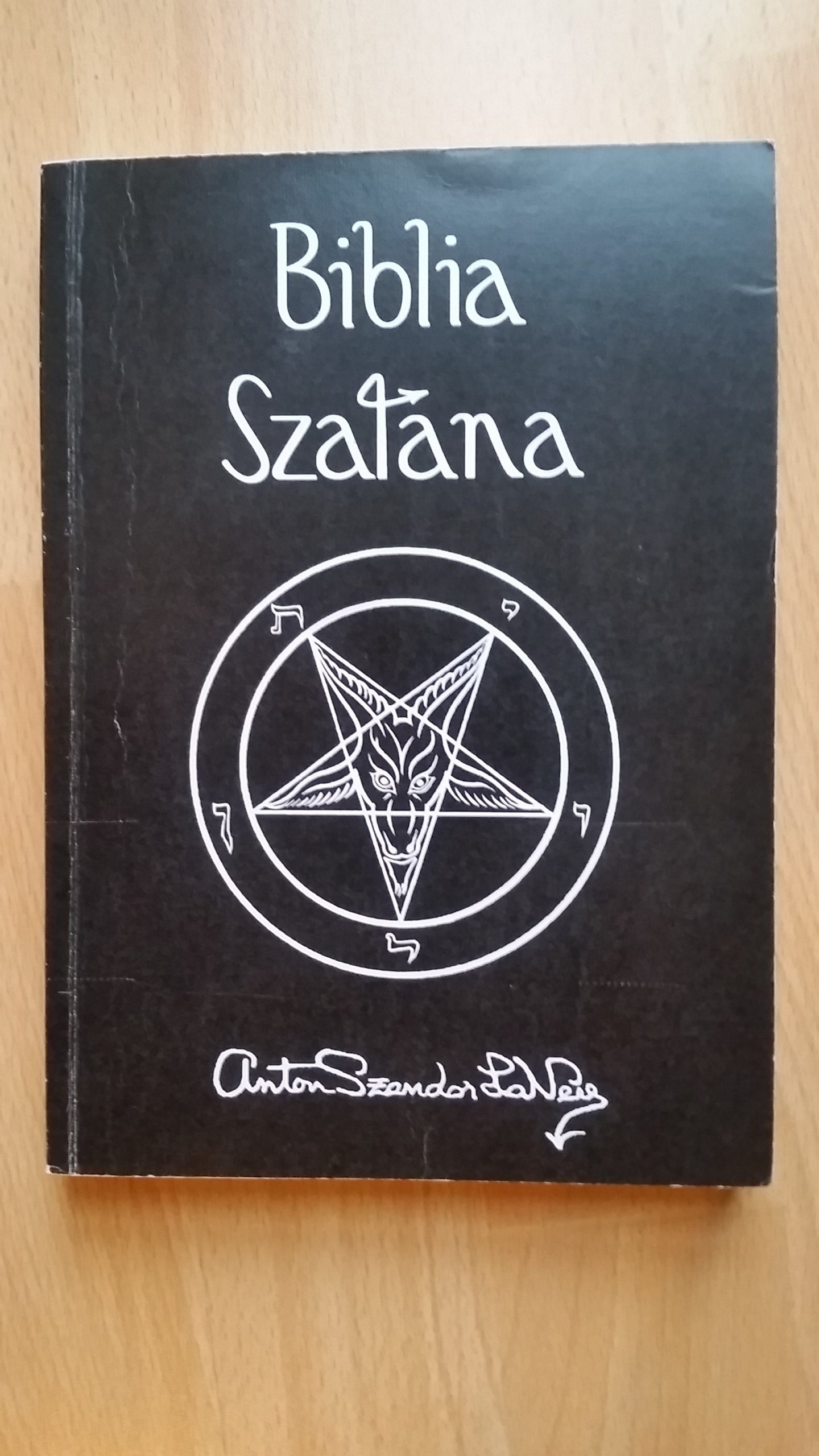 ANTON SZANDOR LAVEY BIBLIA SZATANA PDF