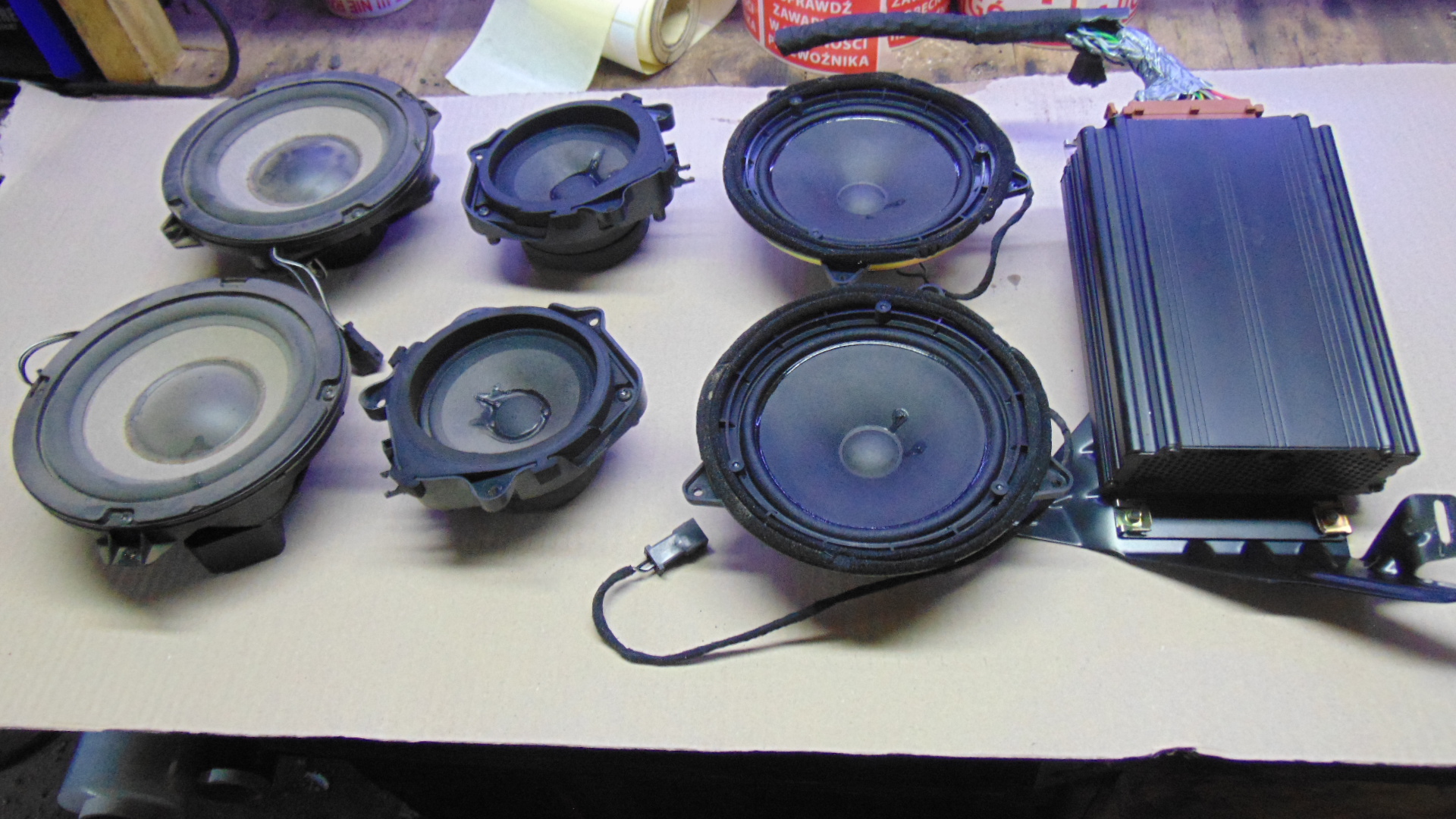 BOSE AUDI A4 B5 sedan KOMPLET WIĄZKA GŁOŚNIK 7143727216 oficjalne