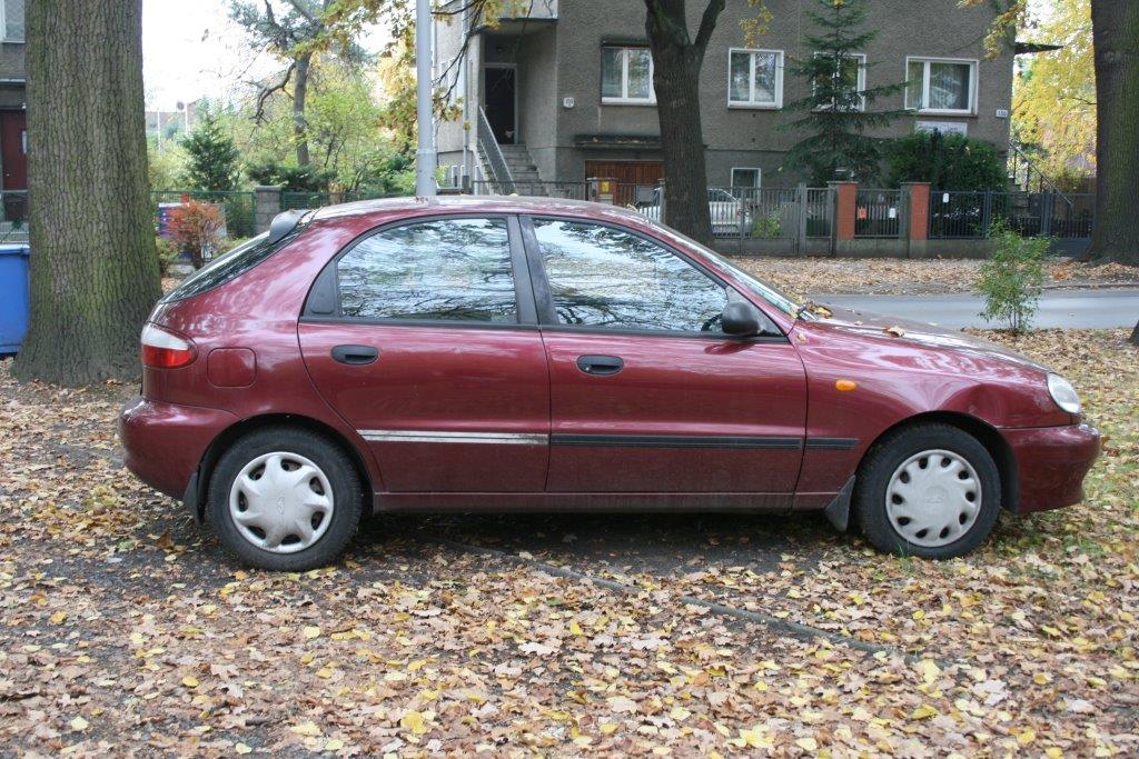 samochod Daewoo Lanos 1,6 Hatchback 1998 7254412027