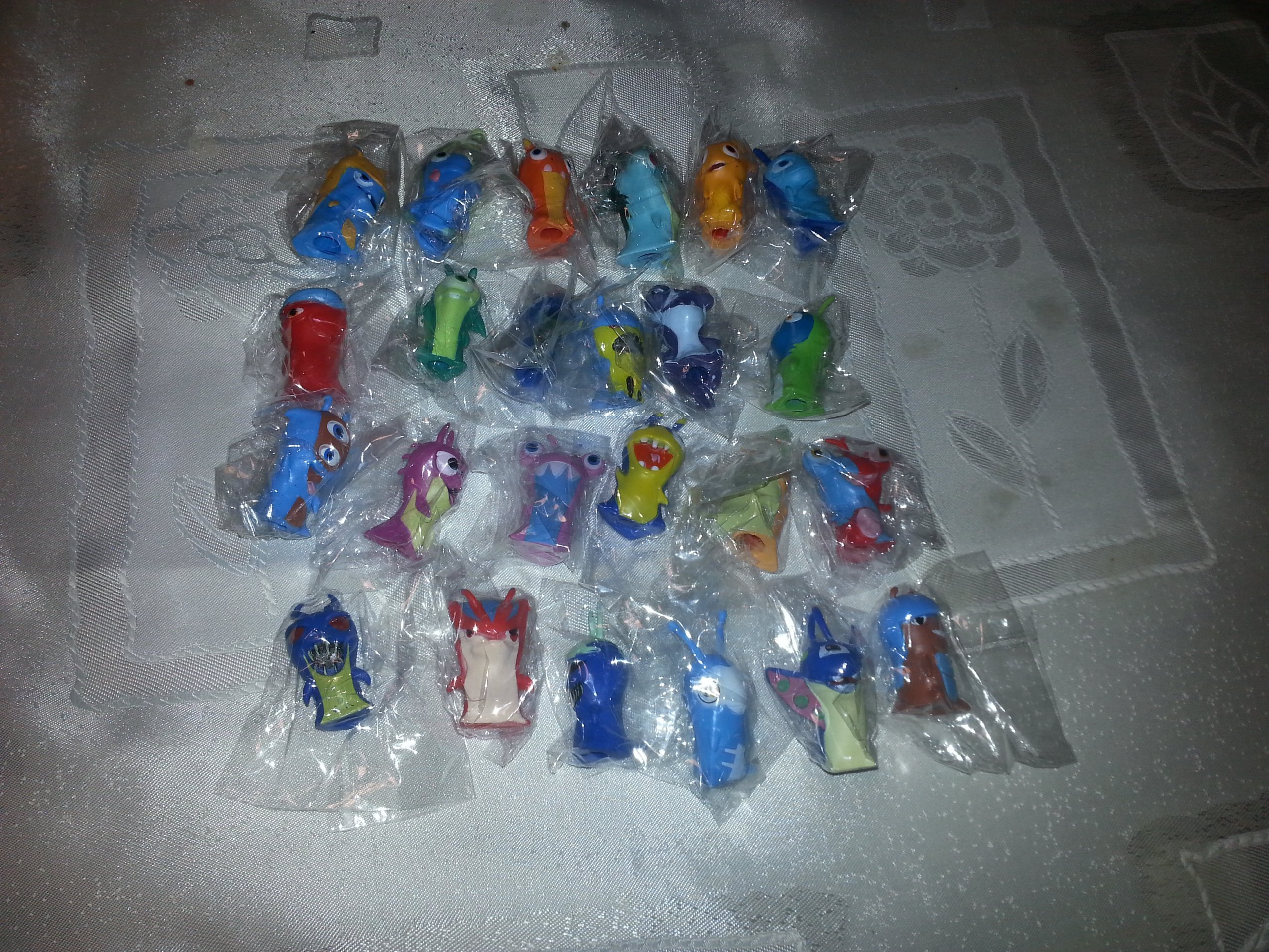 Slugterra Figurki śluzaki Komplet 24 Z Polski 7174280154 Slugterra Figurki śluzaki Komplet 24 Z Polski 7174280154