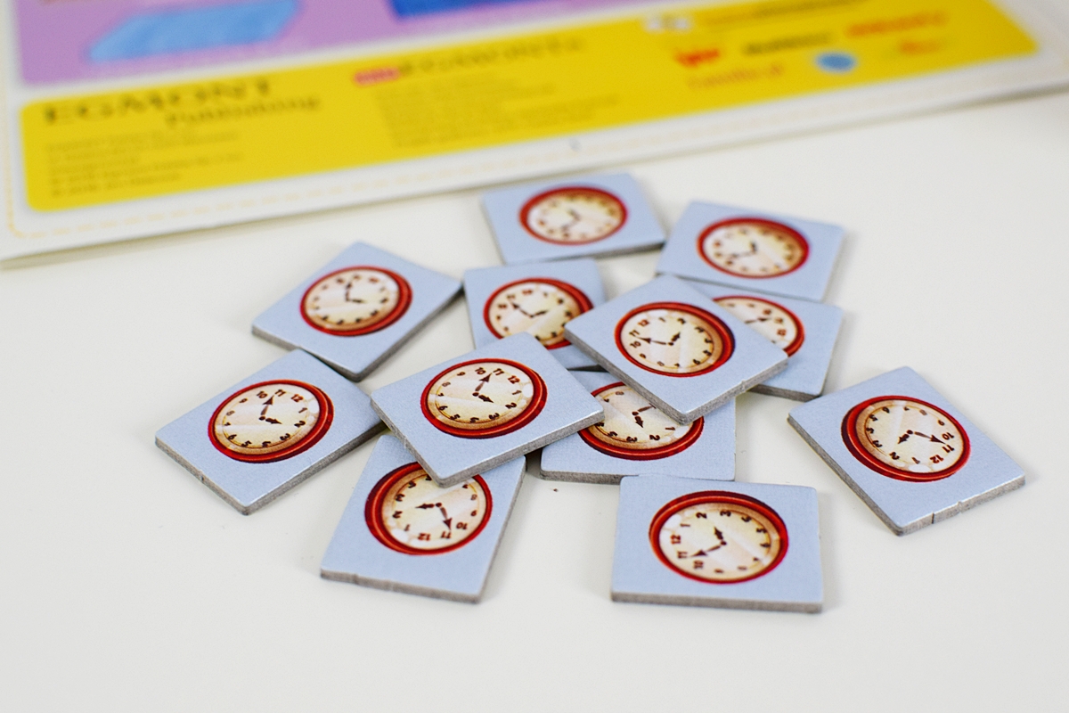 Photo 5 Clock tokens
