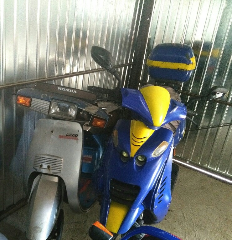 Skuter Honda,Derbi,Adly,skutery 6szt.