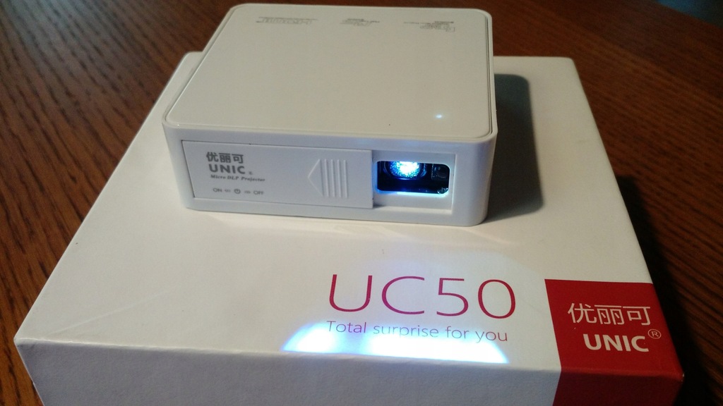 Mini projektor DLP Unic UC50