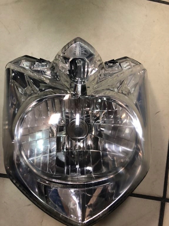 Reflektor, lampa Yamaha XJ6N, FZ6N