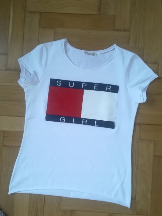 T-shirt Super Girl Okazja