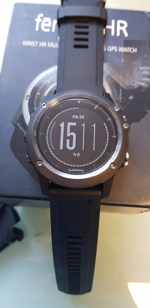 fenix 3 hr sapphire vs fenix 5