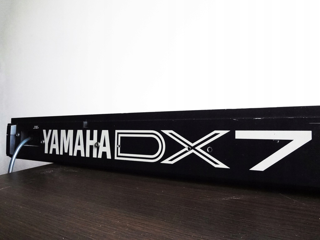 YAMAHA DX7 II FD